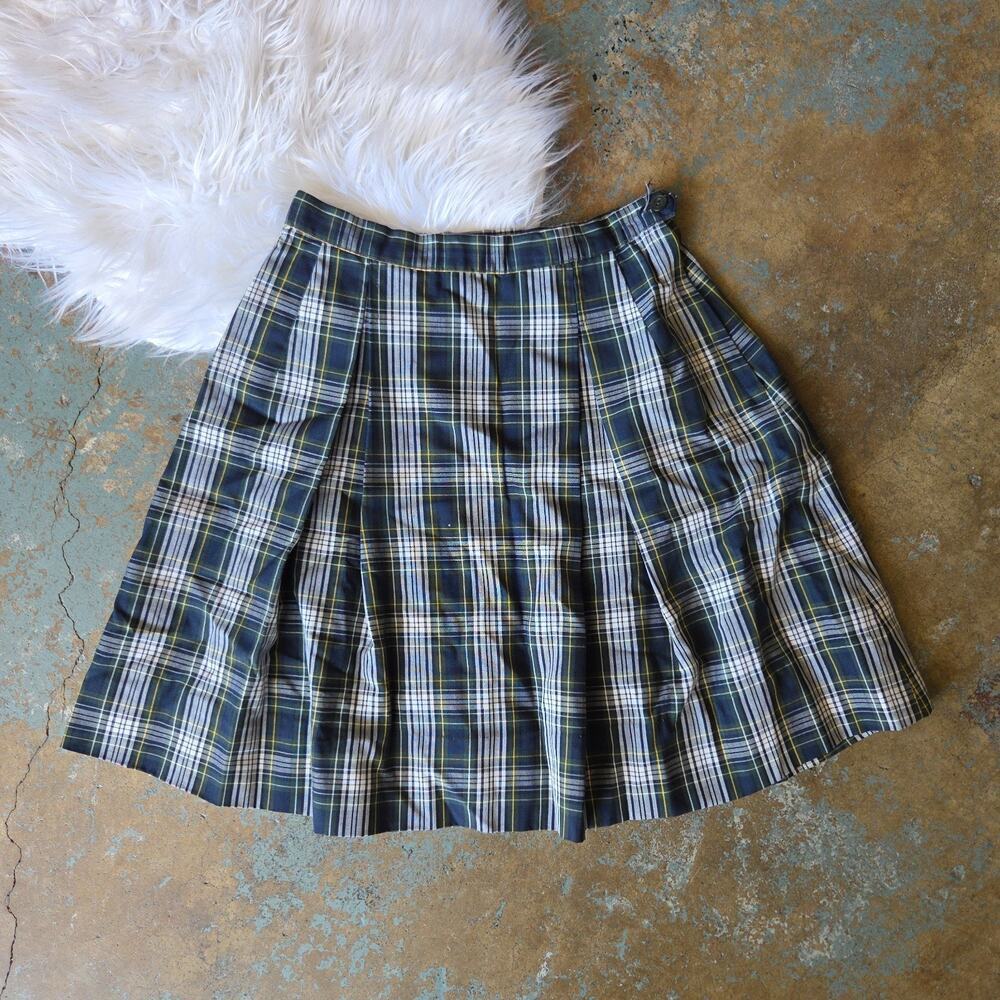 Vintage Tartan Plaid School Girl Skirt Size S Uniform Catholic Coquette Pleated